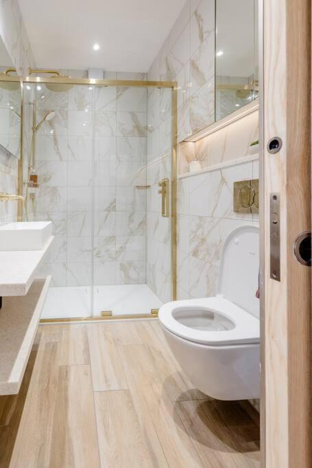 Luxury Flat On Fulham/Chelsea Border Lägenhet London Exteriör bild